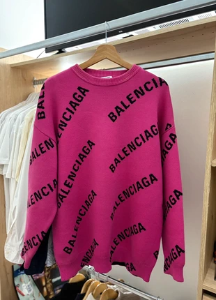Sweat Balenciaga en laine, marque: Balenciaga, état: Très bon état, taille: XS, 499,99 €, 525,69 € Protection acheteurs incluse