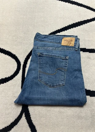 Jean Levi’s mid rise skinny W34 L28 bleu J10078, marque: Levi's, état: Très bon état, taille: XXL / 44 / 16, 19,50 €, 21,18 € Protection acheteurs (Pro) incluse