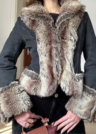 Vintage y2k fausse fur really warm jacket, marca: Lasiène, estado: Muy bueno, tamaño: S / 36 / 8, 75,99 €, 80,49 € Protección al comprador incluida