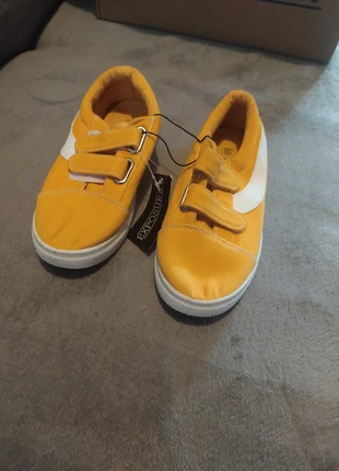 🧡 Baskets enfant, marke: EXPOSURE, zustand: Sehr gut, größe: 30, 7,00 €, 8,05 € inklusive Vinted-Käuferschutz