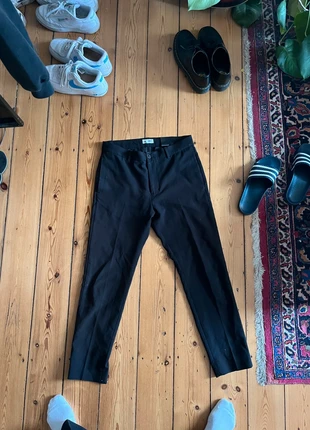 weekday anzughose in schwarz, brand: Weekday, condizioni: Buone, taglia: IT 40 | W30, €15.00, €16.45 include la Protezione acquisti