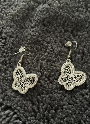 Boucle d’oreille papillon neuf, brand: Independent, condition: New without tags, €2.00, €2.80 includes Buyer Protection