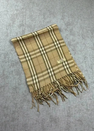 Écharpe Burberry beige, brand: Burberry, condition: Very good, €55.00, €58.45 includes Buyer Protection Pro