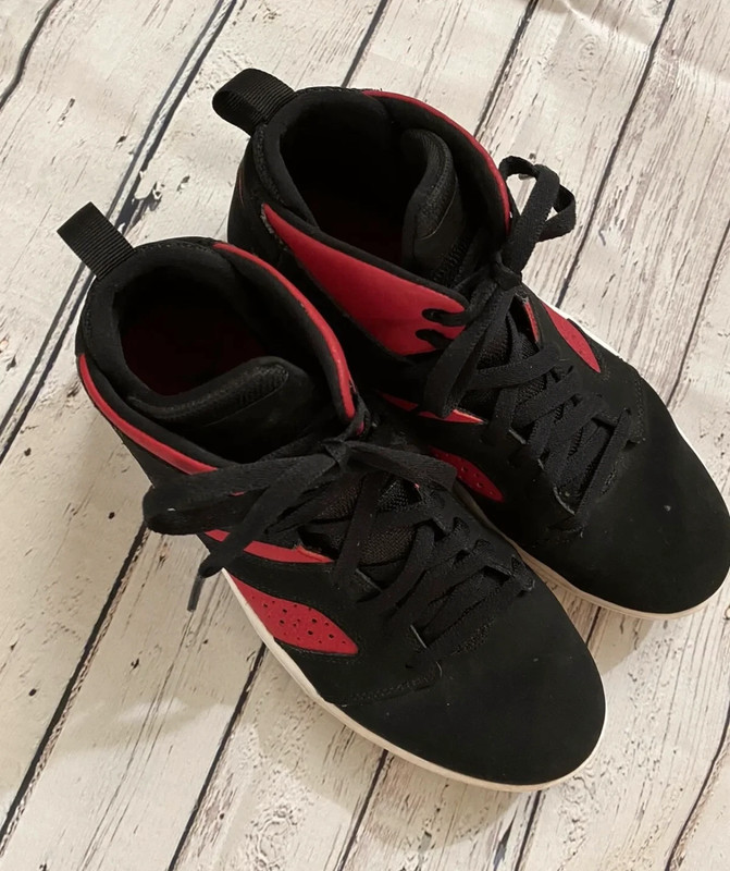 Jordan flight legend black and red discount