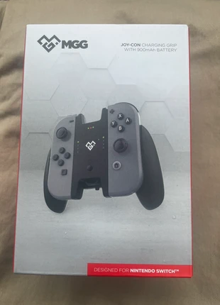 Poignée rechargeable pour Joycon Switch, brand: Nintendo, condition: New with tags, €4.00, €4.90 includes Buyer Protection