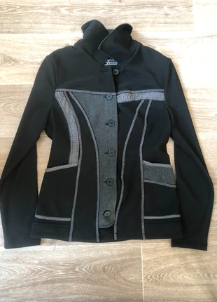 Unique coat with dotted pattern trims, marke: Quatre Vingt Jours, zustand: Neu, größe: M / 38 / 10, 10,00 €, 11,20 € inklusive Vinted-Käuferschutz