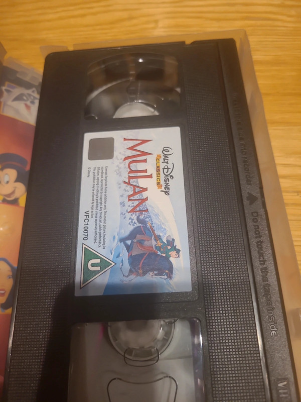 Walt Disney Mulan VHS video 4