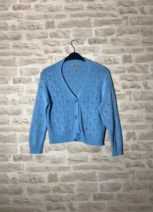Cardigan Stradivarius bleu clair taille XS, marque: Stradivarius, état: Très bon état, taille: XS / 34 / 6, 17,00 €, 18,55 € Protection acheteurs incluse