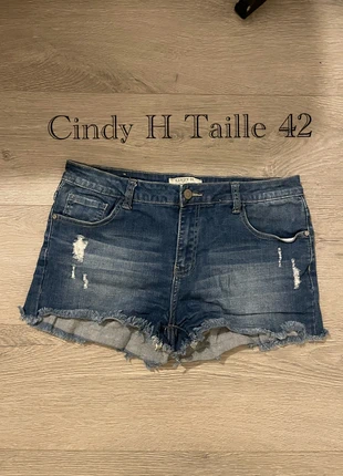 Short en jean femme Cindy H taille 42 – style destroy, décontracté tendance été, merk: Cindy-H, staat: Heel goed, maat: XL / 42 / 14, € 7,00, € 8,05 inclusief Kopersbescherming