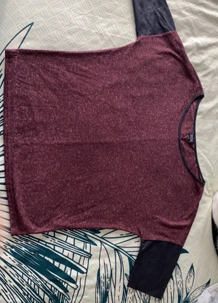 Top loose Bordeaux Bershka Taille S bon état , marca: Bershka, estado: Bueno, tamaño: S / 36 / 8, 2,00 €, 2,80 € Protección al comprador incluida
