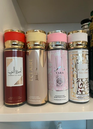 Lot de 4 brumes de dubai, condizioni: Nuovo con cartellino, €24.00, €25.90 include la Protezione acquisti