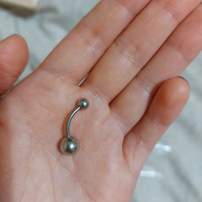 Piercing sales ombelico titanio