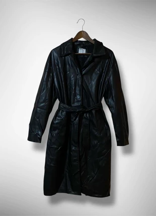 Trench lungo donna, marque: Bershka, état: Très bon état, taille: L / 40 / 12, 10,00 €, 11,20 € Protection acheteurs incluse