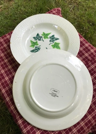 Assiettes creuses anciennes, marque: Sarreguemines, état: Satisfaisant, 8,00 €, 9,10 € Protection acheteurs incluse
