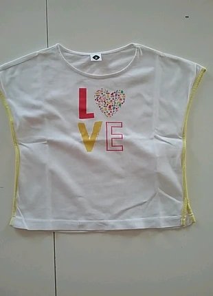 T-shirt "Love" 3 ans, brand: Z Kids, condizioni: Ottime, taglia: 24-36 mesi / 92 cm, €2.00, €2.80 include la Protezione acquisti