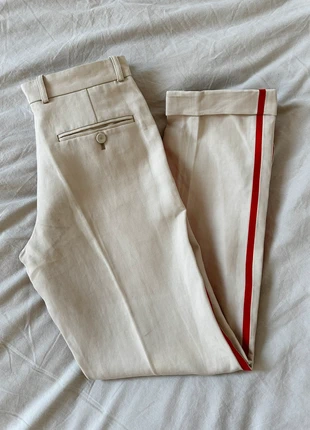 Pantalon Joseph beige à galon rouge, brand: Joseph, condizioni: Ottime, taglia: M / IT 42 / EU 38, €55.00, €58.45 include la Protezione acquisti