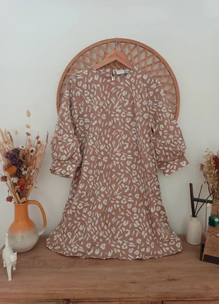 Vestido de diseño recto 100% algodón con estampado abstracto y mangas globo, marca: Vila, estado: Novo sem etiquetas, tamanho: M / 38 / 10, €25.00, €26.95 inclui Proteção do Comprador