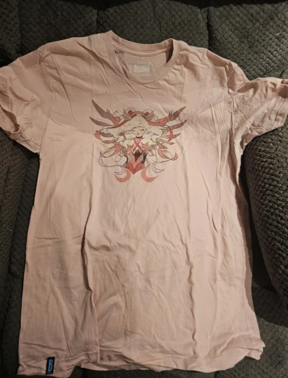 T-Shirt Size Large Overwatch Pink Mercy Breast 1