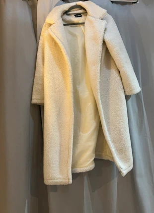 Manteau moumoute blanche, marque: Boutique indépendante, état: Très bon état, taille: S / 36 / 8, 10,00 €, 11,20 € Protection acheteurs incluse