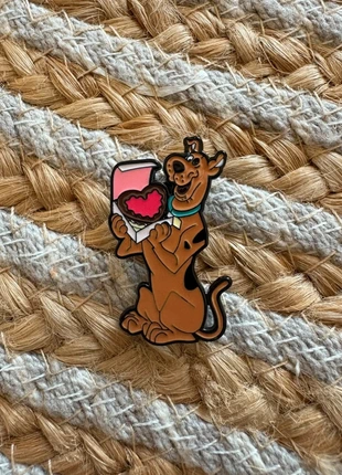 Pins Scooby-Doo et Shaggy, brand: Scooby Doo, condizioni: Ottime, €4.00, €4.90 include la Protezione acquisti Pro