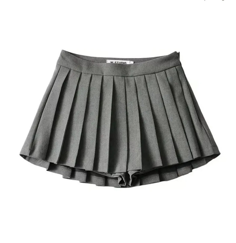 Women’s pleated mini skort