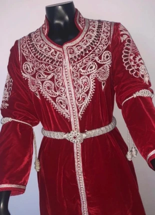 Caftan velours rouge , brand: Sur Mesure, condition: New without tags, size: M / 38 / 10, €40.00, €42.70 includes Buyer Protection