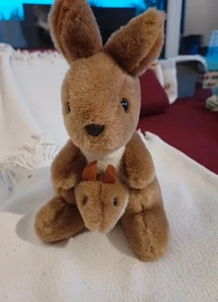 Känguru stofftier mit herausnehmbarem babykänguru, brand: Aussie, condizioni: Ottime, taglia: Taglia unica, €4.00, €4.90 include la Protezione acquisti