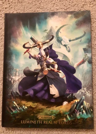 Warhammer AOS: manuale Lumineth collector ITA, marke: Games Workshop, zustand: Gut, 6,00 €, 7,00 € inklusive Vinted-Käuferschutz