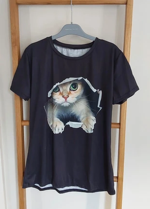 Tee shirt imprimé chat noir T40, brand: Witch, condizioni: Ottime, taglia: L / IT 44 / EU 40, €4.50, €5.43 include la Protezione acquisti