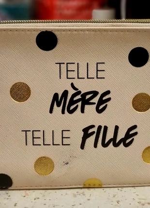 Petite Pochette < Telle mère Telle fille >, marque: Zeeman, état: Satisfaisant, 1,50 €, 2,28 € Protection acheteurs incluse