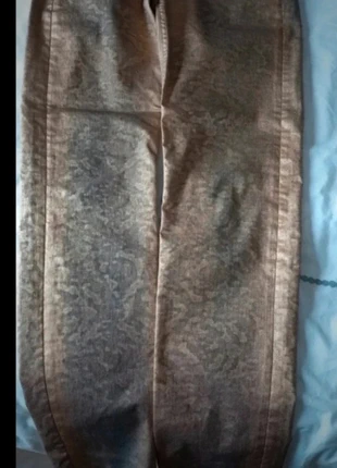 Pantalon doré 36 neuf Faith Connexion, marke: Faith Connexion, zustand: Neu, größe: S / 36 / 8, 12,00 €, 13,30 € inklusive Vinted-Käuferschutz