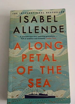 A long petal of the sea, staat: Heel goed, € 5,00, € 5,95 inclusief Kopersbescherming