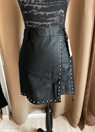 Mini jupe noire, brand: c lois, condition: New with tags, size: L / 40 / 12, €8.00, €9.10 includes Buyer Protection