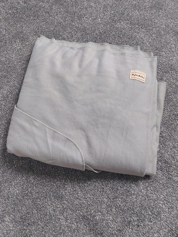 Ryloo Baby Wrap Sling Vinted