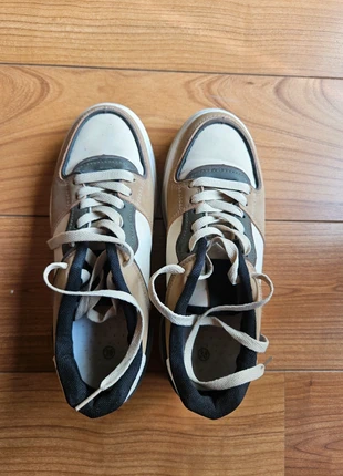 Sneaker maat 38, marca: geen merk, estado: Muy bueno, tamaño: 38, 10,00 €, 11,20 € Protección al comprador incluida