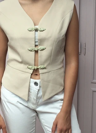 Haut habillé femme taille 36 neuf, marque: nouritano by karess, état: Neuf sans étiquette, taille: S / 36 / 8, 10,00 €, 11,20 € Protection acheteurs incluse