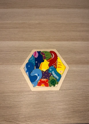 Wooden Underwater Creatures, marca: Montessori, estado: Novo sem etiquetas, €9.00, €10.15 inclui Proteção do Comprador