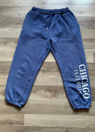 Jogging bleu de la marque lefties taille S, marque: Lefties, état: Neuf sans étiquette, taille: S / 36 / 8, 2,50 €, 3,33 € Protection acheteurs incluse