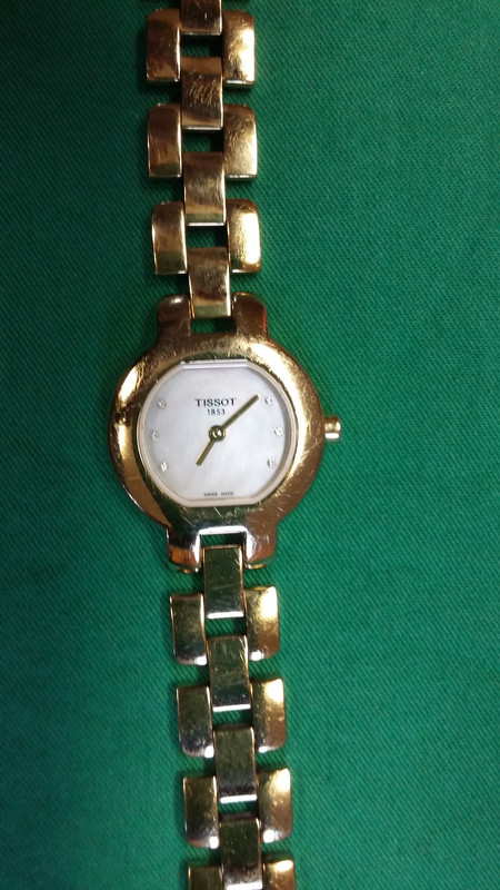 Montre Tissot Belle nacre et diamants Vinted