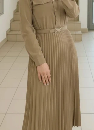 Robe chemise plissée beige – élégante et fluide – taille S, brand: Finea Paris, condition: Very good, size: S / 36 / 8, €32.80, €35.14 includes Buyer Protection