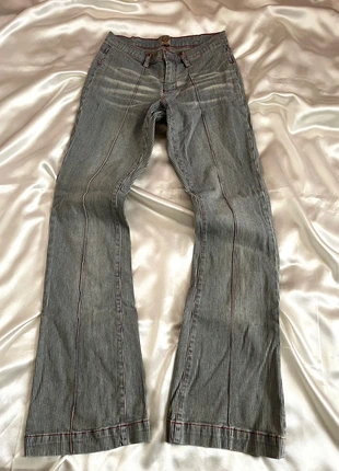 2000s high-rise y2k flared striped pleated jeans  - y2k style, brand: Vintage Dressing, condizioni: Ottime, taglia: S / IT 40 / EU 36, €27.00, €29.05 include la Protezione acquisti Pro