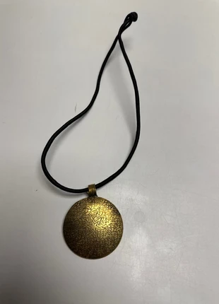 Collier pour femme, condition: Very good, €2.50, €3.33 includes Buyer Protection