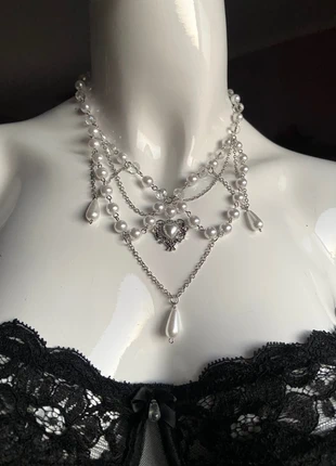 Collana Y2K stile lolita con perle, catene e ciondolo cuore 💓, marque: y2k, état: Neuf sans étiquette, 16,00 €, 17,50 € Protection acheteurs incluse