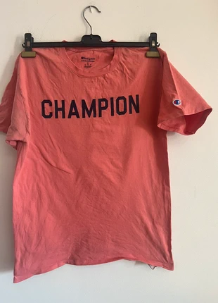 T-shirt Champion, marca: Champion, estado: Muy bueno, tamaño: M, 10,00 €, 11,20 € Protección al comprador incluida