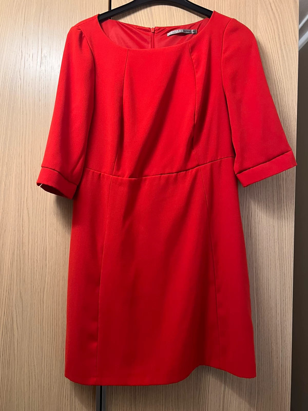 schilder Middel Verandering Rode nette jurk van Steps maat 44 - Vinted