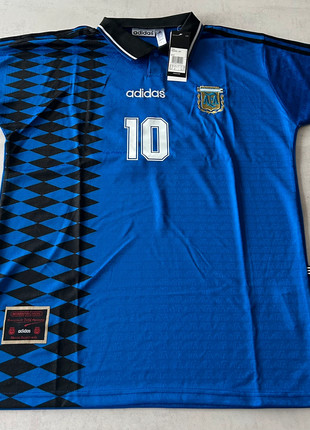Maradona Argentine 1994, marca: adidas, estado: Muito bom, tamanho: XL, €58.00, €61.60 inclui Proteção do Comprador