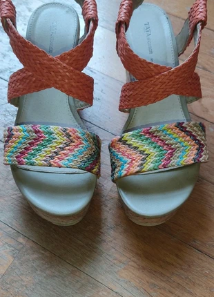 Sandali aperti Tata Italia 36, marque: Tata Italia, état: Bon état, taille: 36, 3,00 €, 3,85 € Protection acheteurs incluse