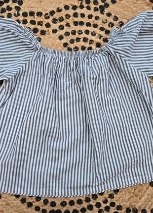 Tres joli haut taille 14ans, marque: Name It, état: Très bon état, taille: 14 ans / 164 cm, 3,50 €, 4,38 € Protection acheteurs (Pro) incluse