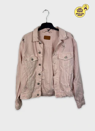 Veste en jean rose délavé et style usé Zara XS 🌸, marque: Zara, état: Très bon état, taille: XS / 34 / 6, 15,00 €, 16,45 € Protection acheteurs (Pro) incluse