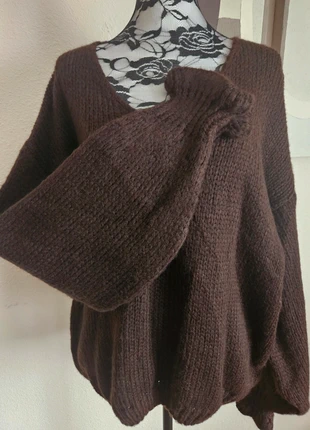 🌸 Magnifique pull doux oversize manches fleurs - TU 40 au 46/48 - Made in ltaly 🌸, brand: Boutique Parisienne, condizioni: Ottime, taglia: XXL / IT 48 / EU 44, €30.00, €32.20 include la Protezione acquisti Pro